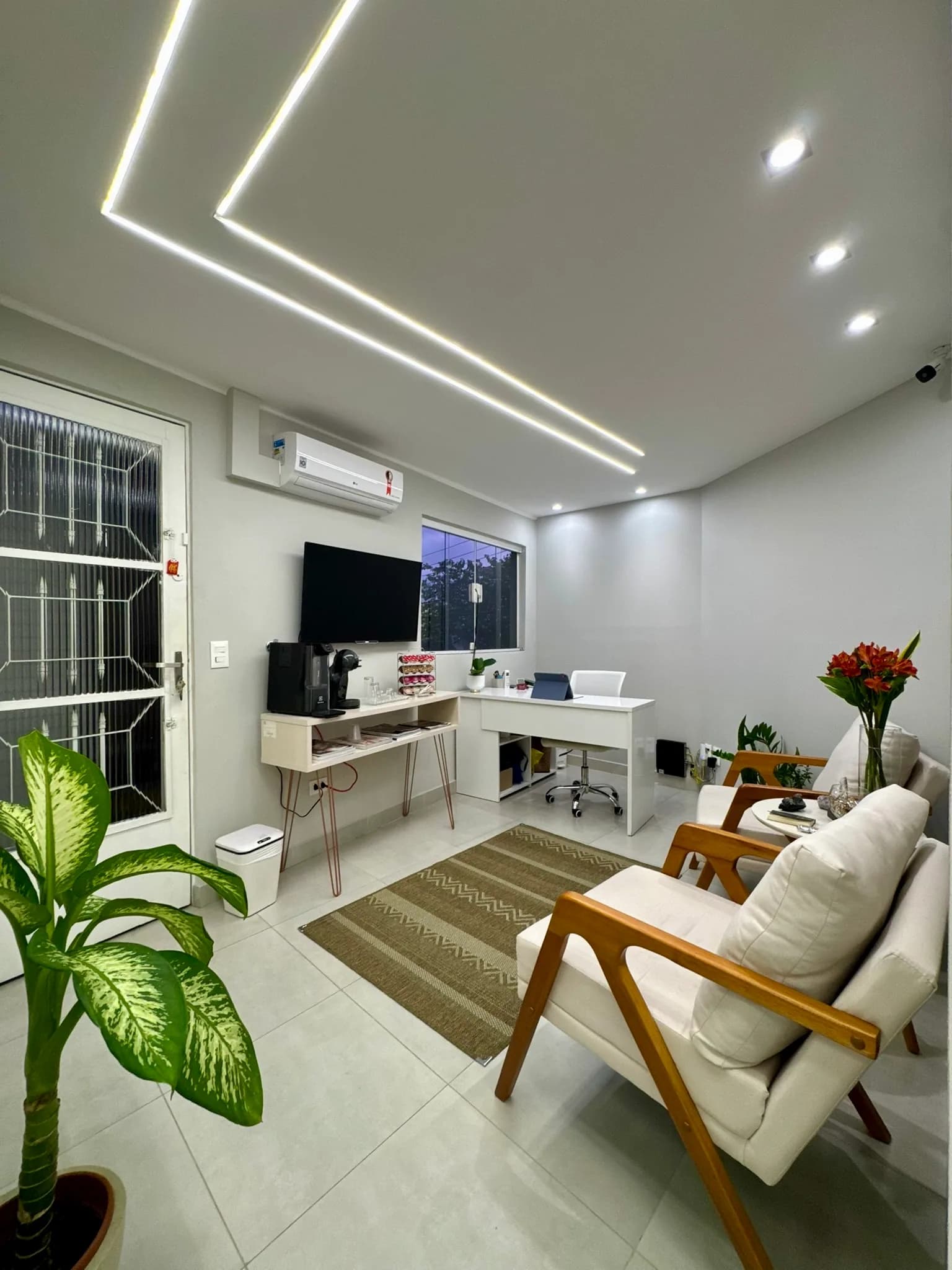 Ambiente de espera acolhedor do consultório